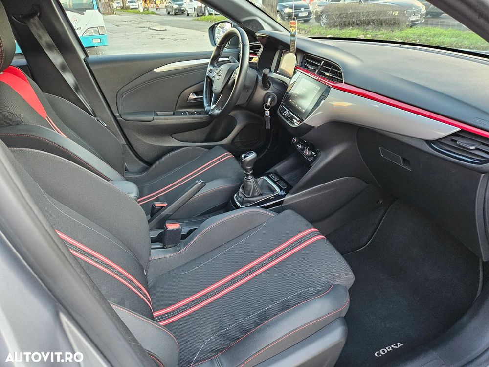 Opel Corsa 1.2 Direct Injection Turbo Start/Stop GS Line - 11