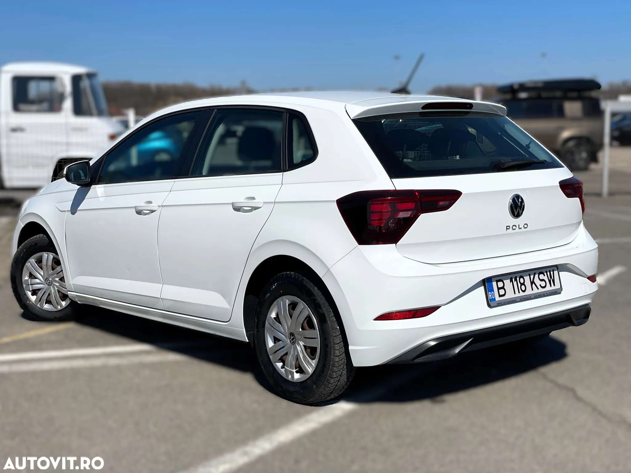 Volkswagen Polo 1.0 MPI Base - 4