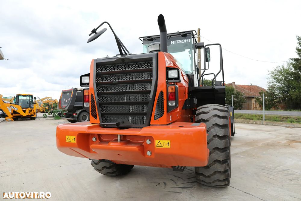 Hitachi ZW220-5A, An 2025, Made in Japan - 6