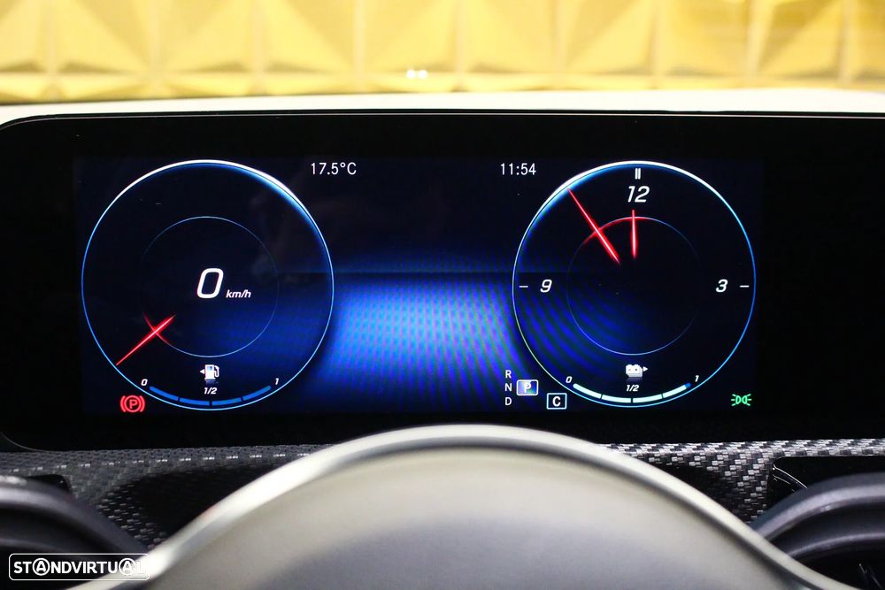 Mercedes-Benz A 250 - 25