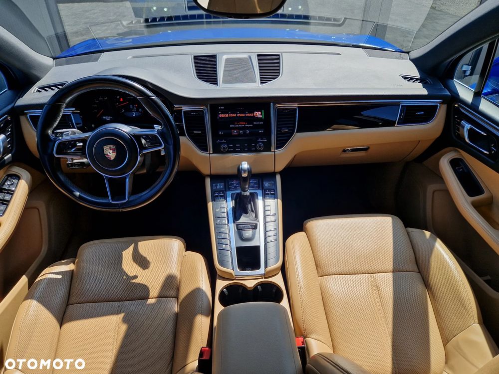 Porsche Macan - 14