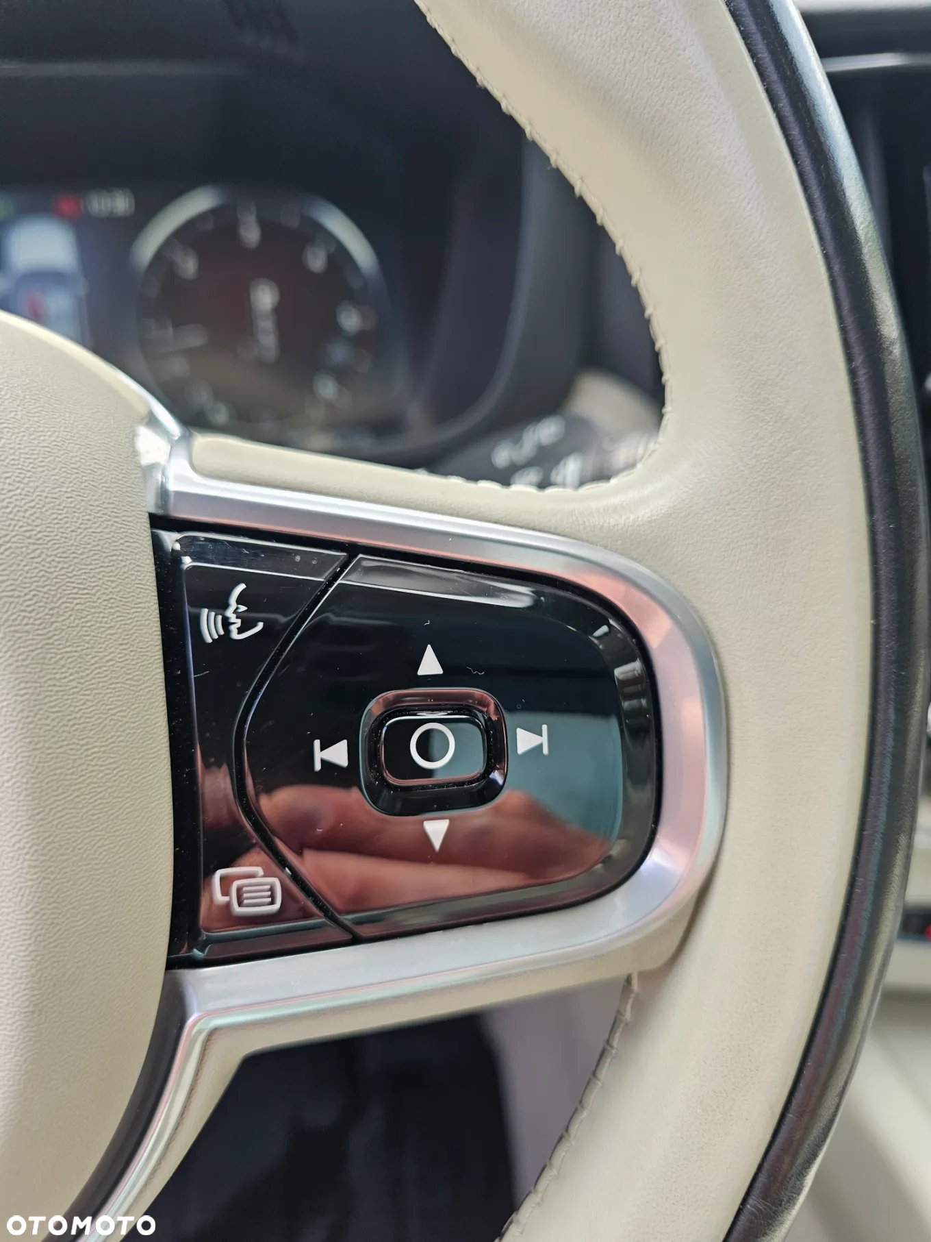 Volvo XC 60 D5 AWD Inscription - 36