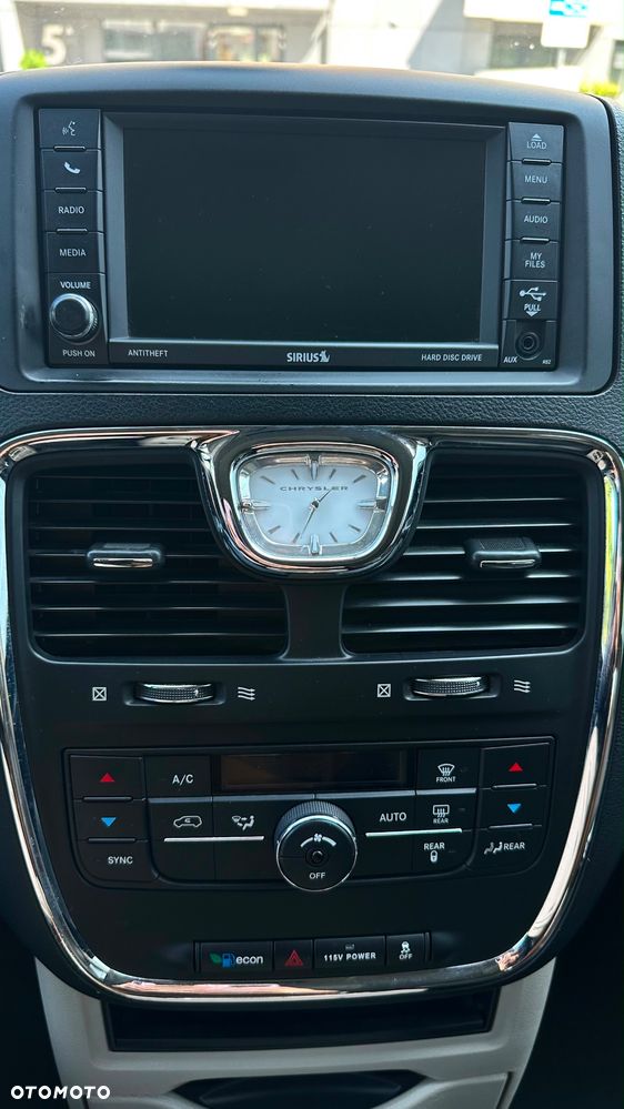 Chrysler Town & Country 3.6 Touring - 20