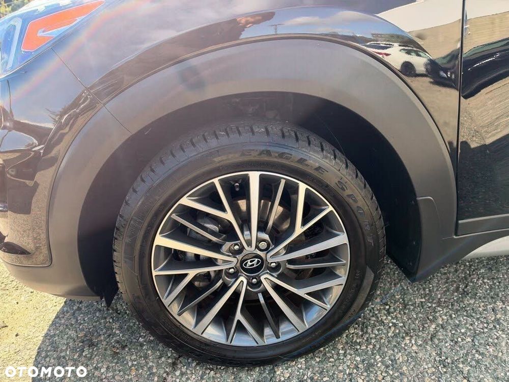 Hyundai Tucson 1.6 Turbo 4WD DCT Advantage - 19