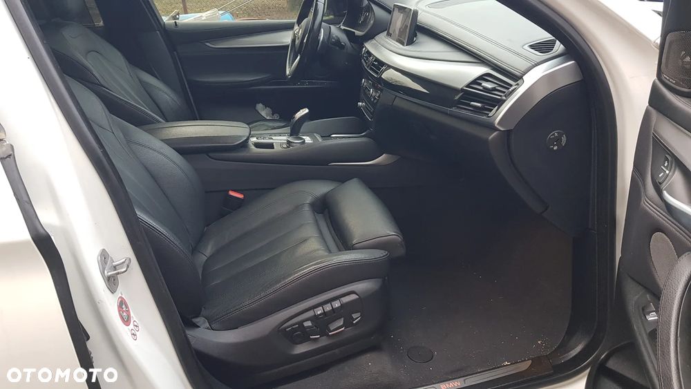 BMW X6 xDrive40d - 18