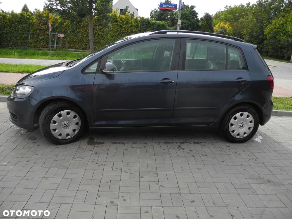 Volkswagen Golf 1.6 TDI Comfortline - 4