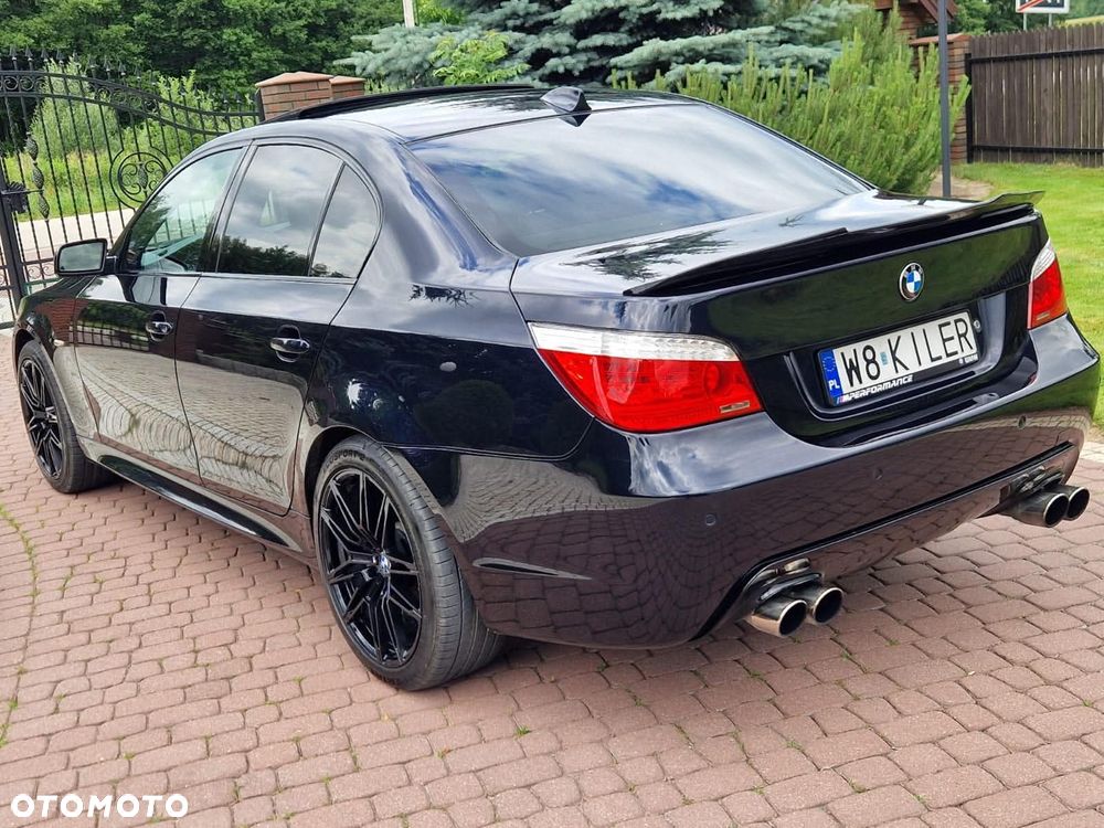 BMW Seria 5 525d xDrive - 8