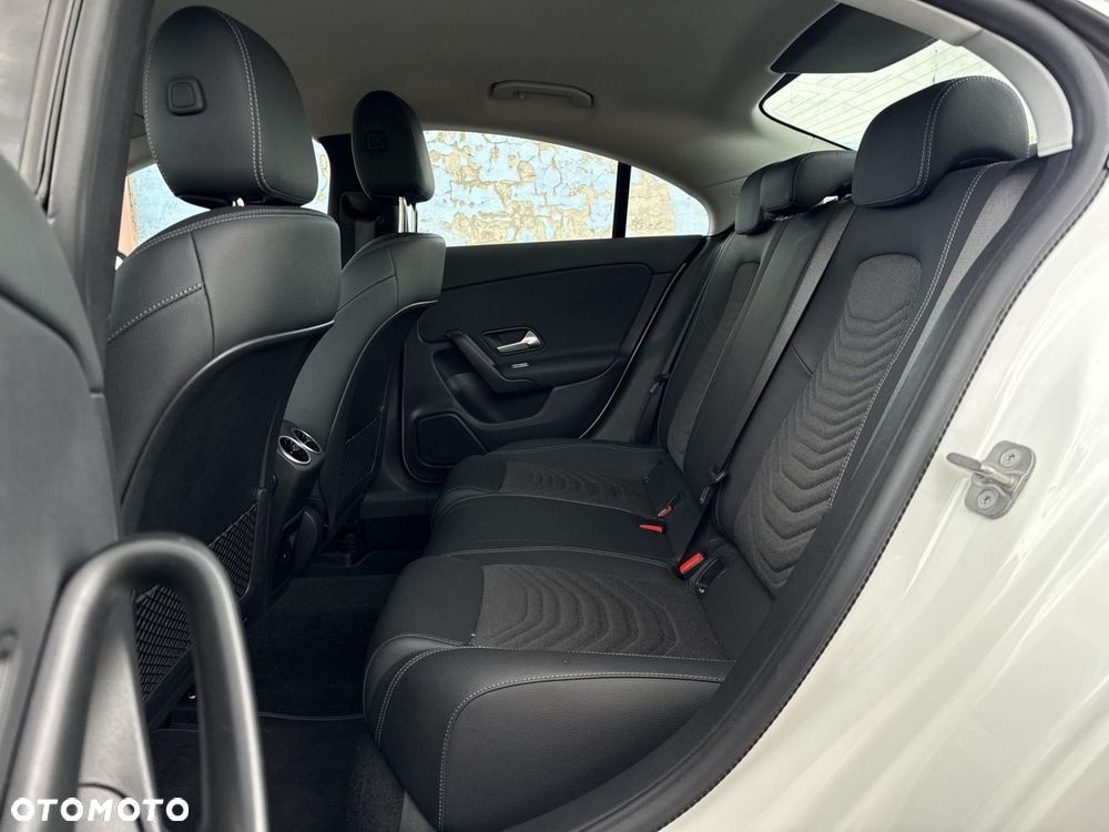 Mercedes-Benz CLA - 18