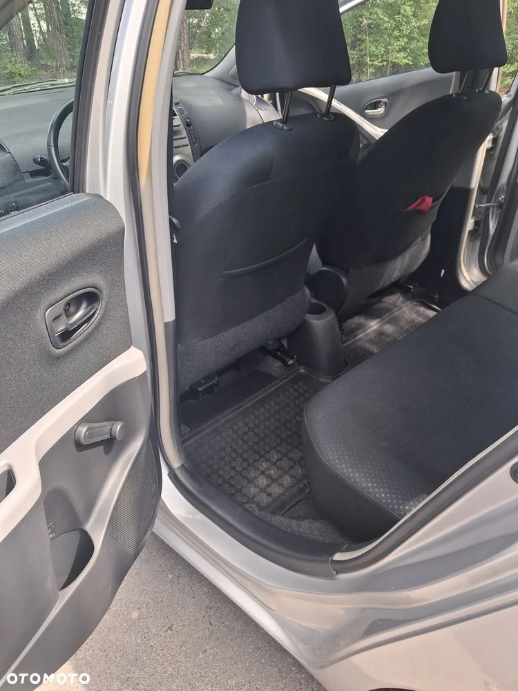 Toyota Yaris - 14