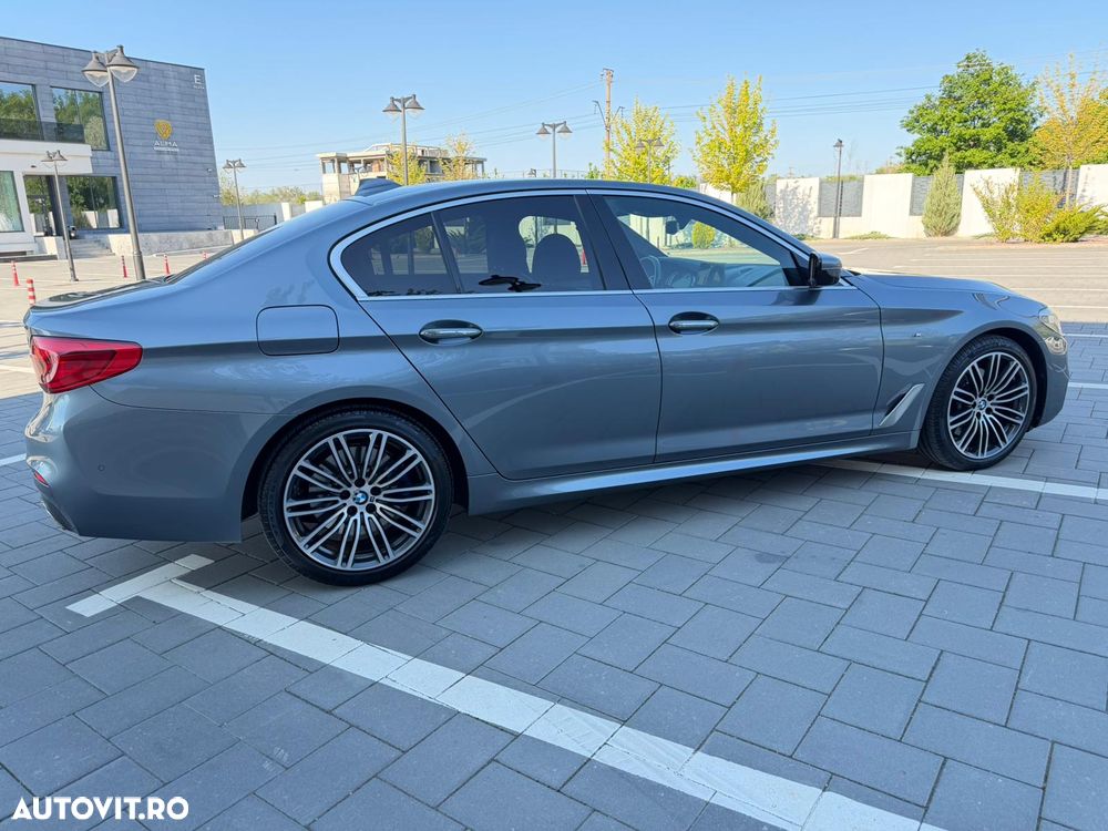 BMW Seria 5 530d xDrive Aut. - 3