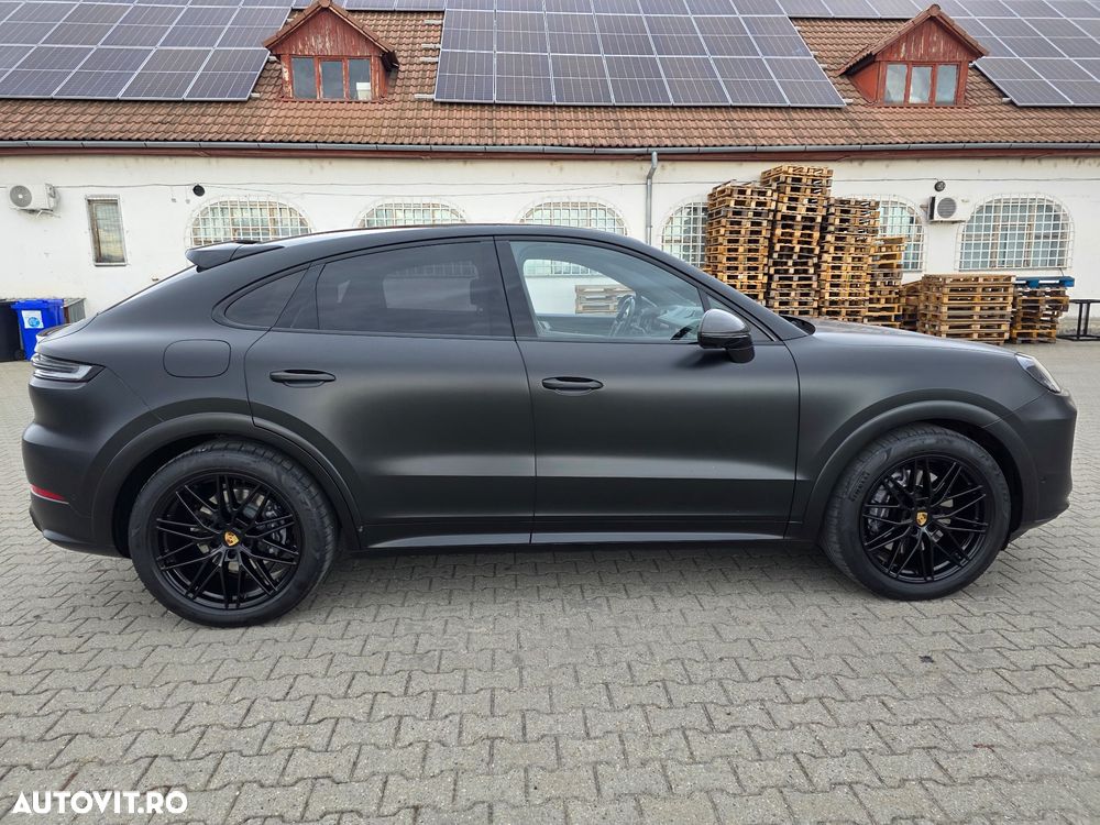 Porsche Cayenne Coupe - 9