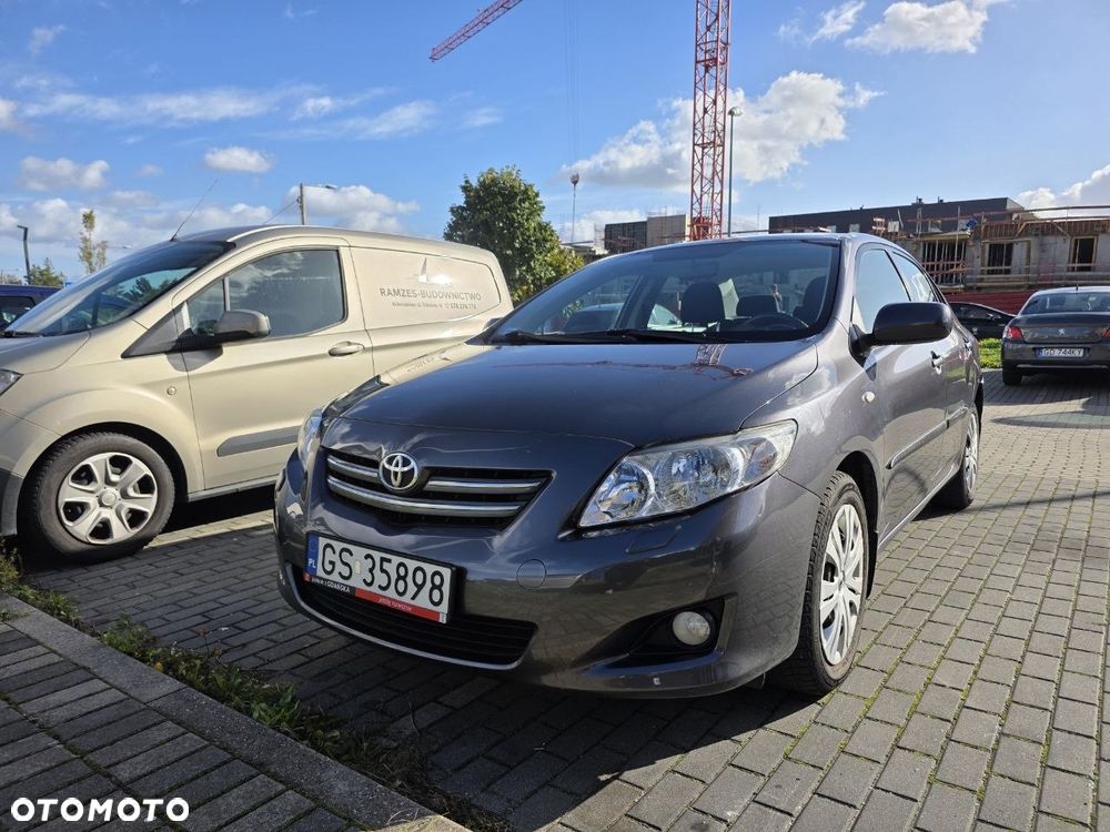 Toyota Corolla - 11