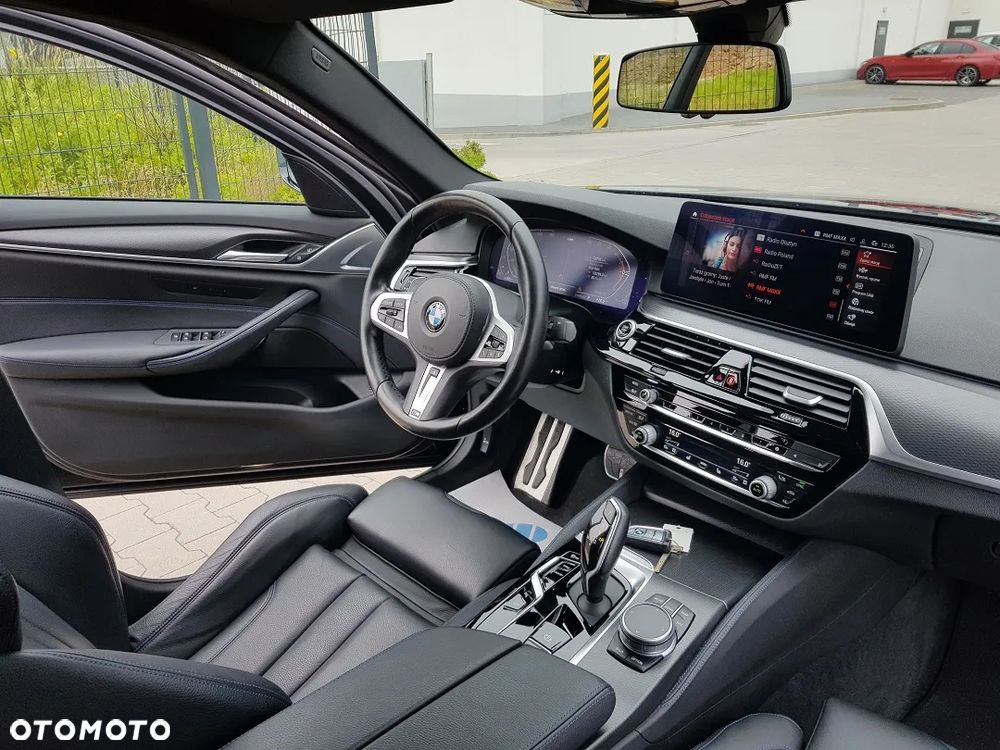 BMW Seria 5 540d xDrive M Sport Edition - 32