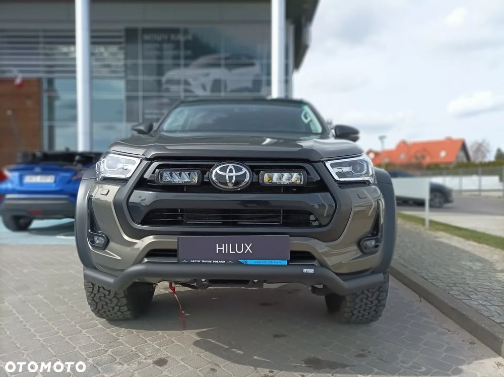 Toyota Hilux 2.8 D-4D mHEV Double Cab Invincible 4x4 - 36