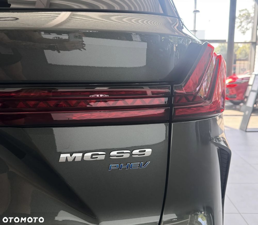 MG S9 - 6