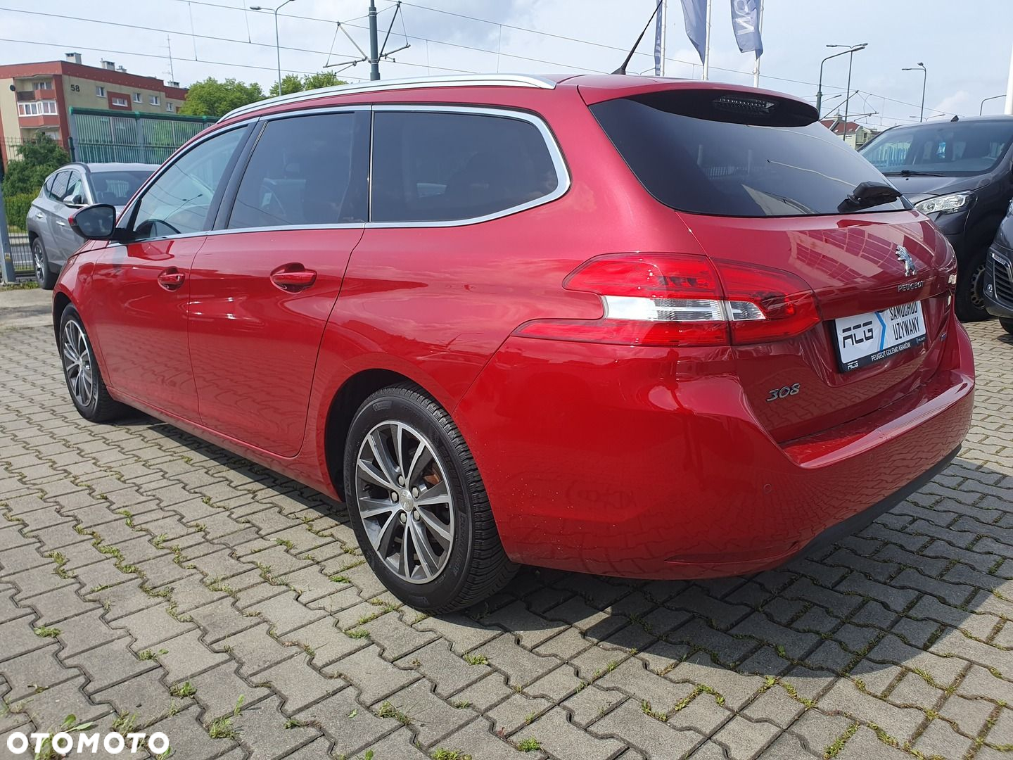 Peugeot 308 1.2 PureTech Allure S&S - 6