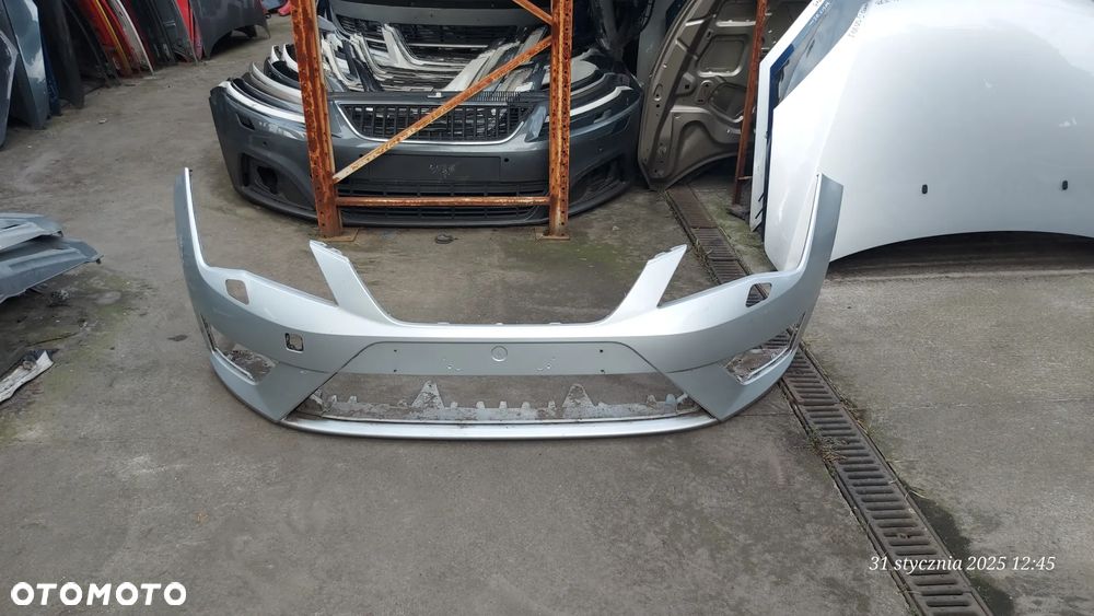 Seat Leon III FR Zderzak Przód Przedni 5F0807221M