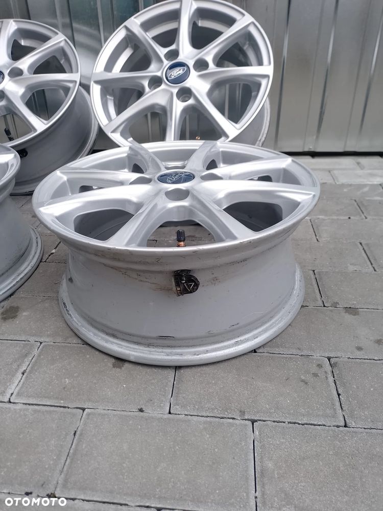 Felgi aluminiowe 15" Ford - 6