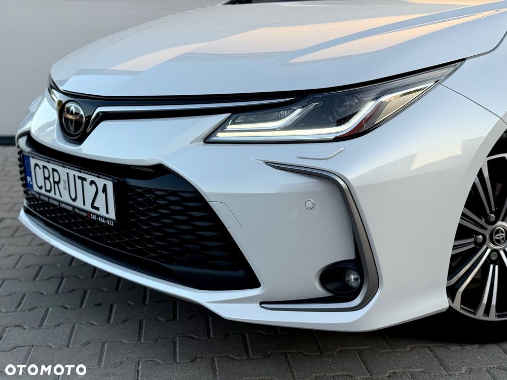 Toyota Corolla - 5