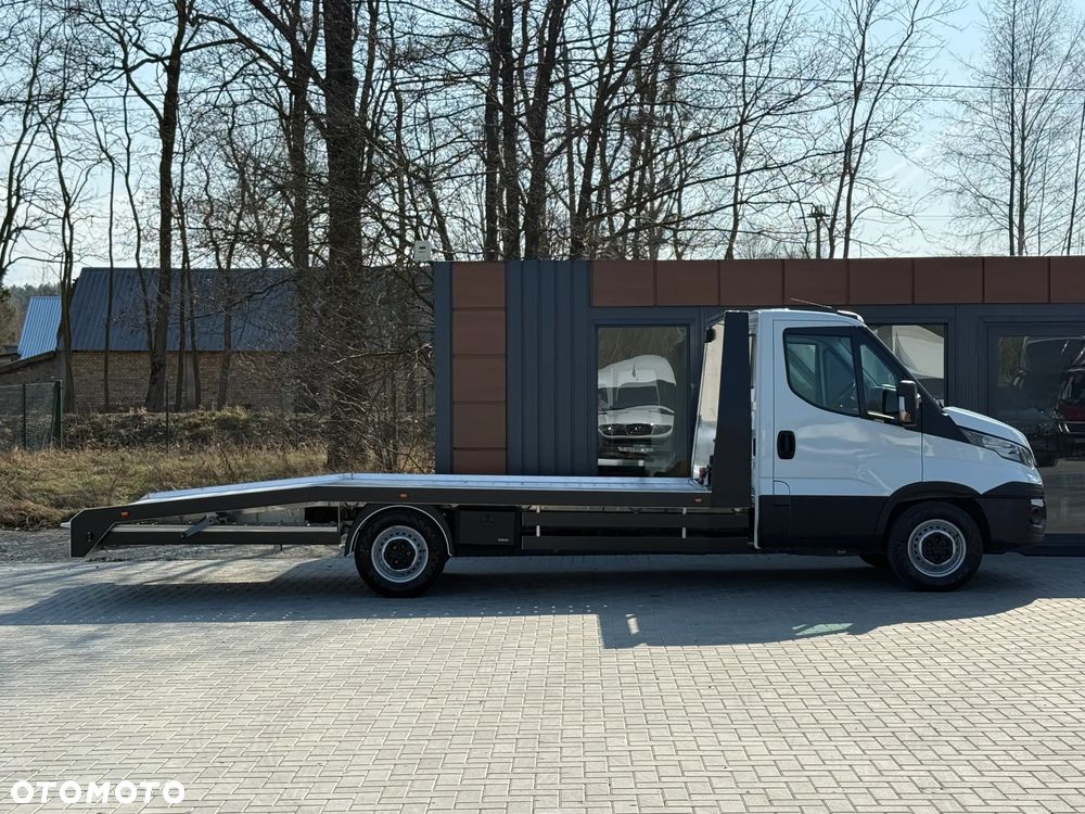 Iveco Daily 35S15 3.0 HPI 150KM / Autolaweta NOWY Najazd Aluminiowy / Wyciągarka + Poduszki Pneumatyczne / 2019 ROK PRODUKCJI / TYLKO 192.327KM PRZEBIEGU ! - 4
