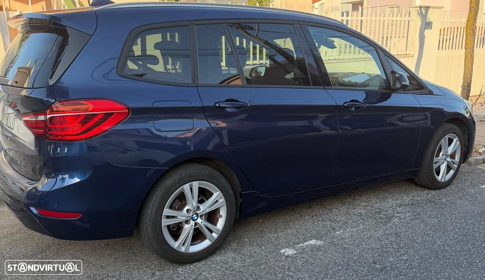 BMW 216 Gran Tourer d Line Sport — fotografia 3