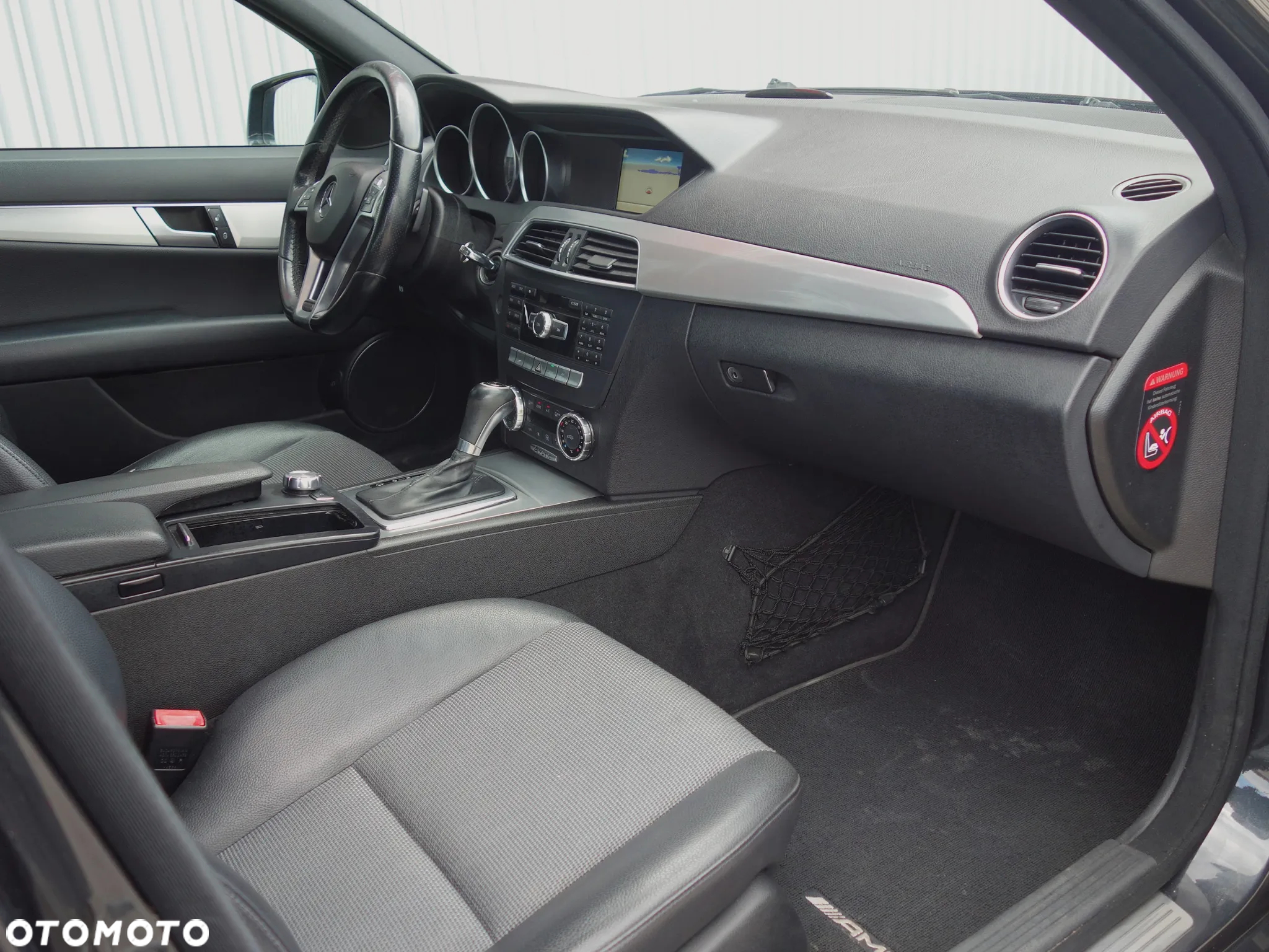 Mercedes-Benz Klasa C 250 (BlueTEC) d 4Matic T 7G-TRONIC AMG Line - 27