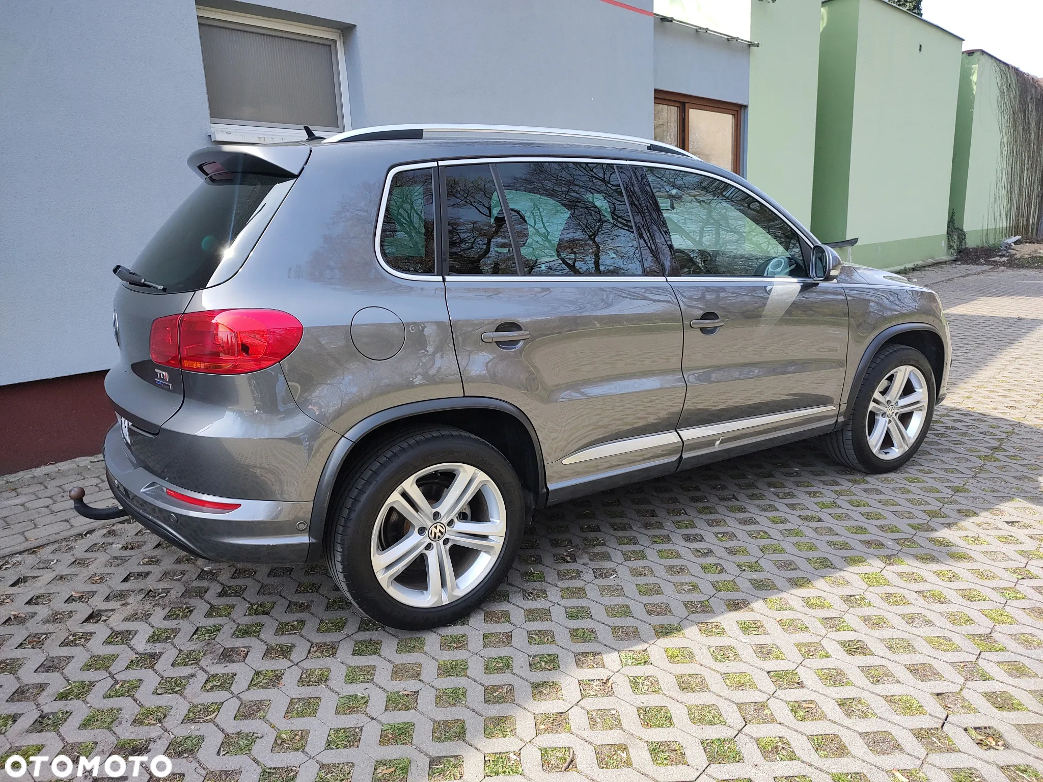 Volkswagen Tiguan - 6