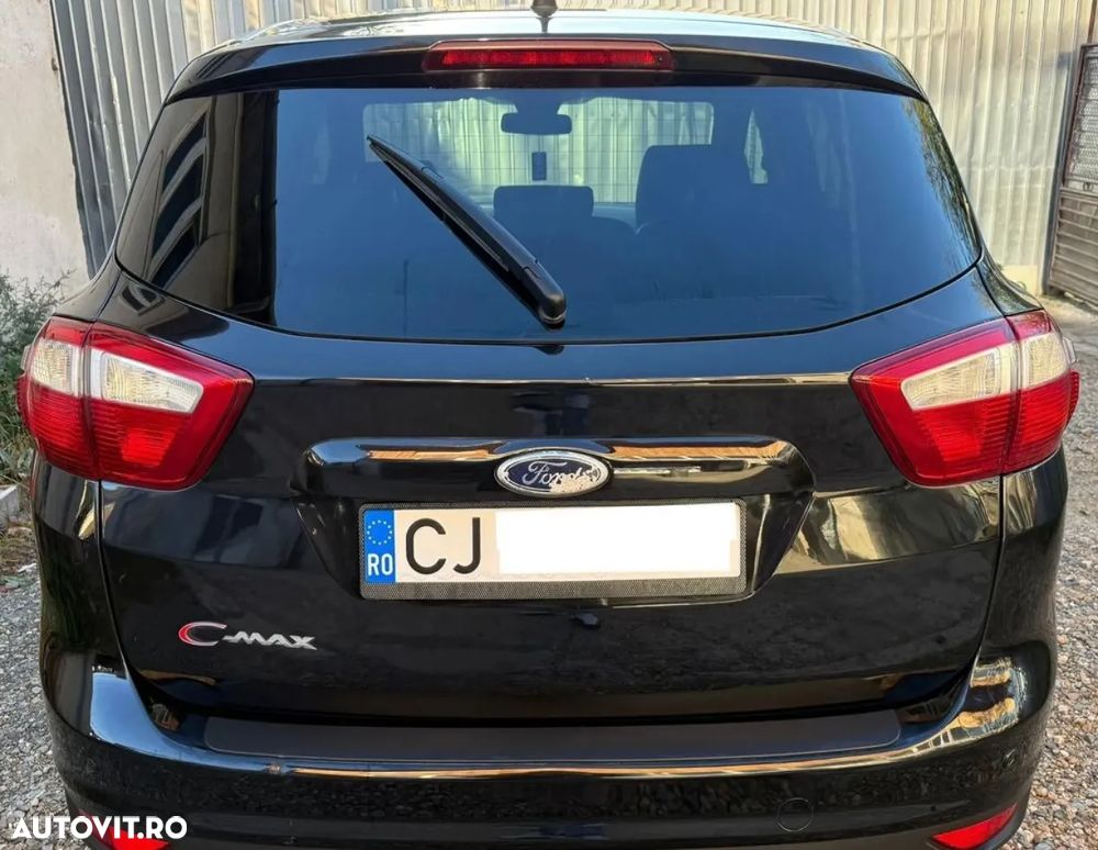 Ford C-Max - 12