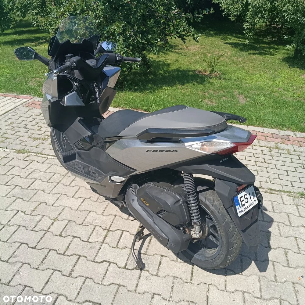 Honda NSS - 8