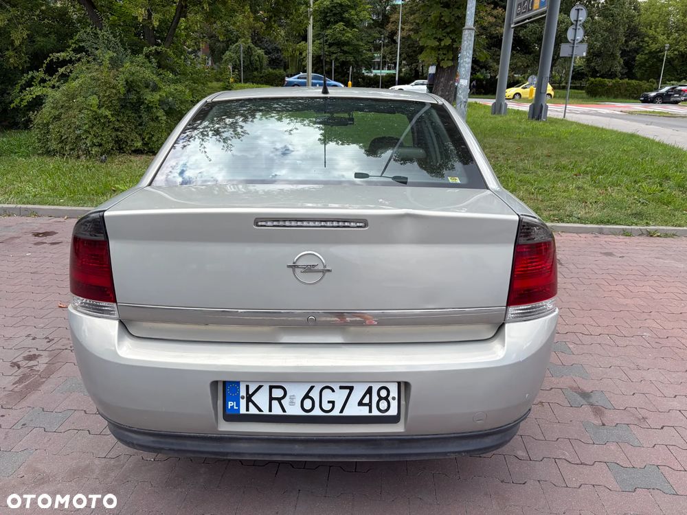 Opel Vectra 1.9 CDTI - 4