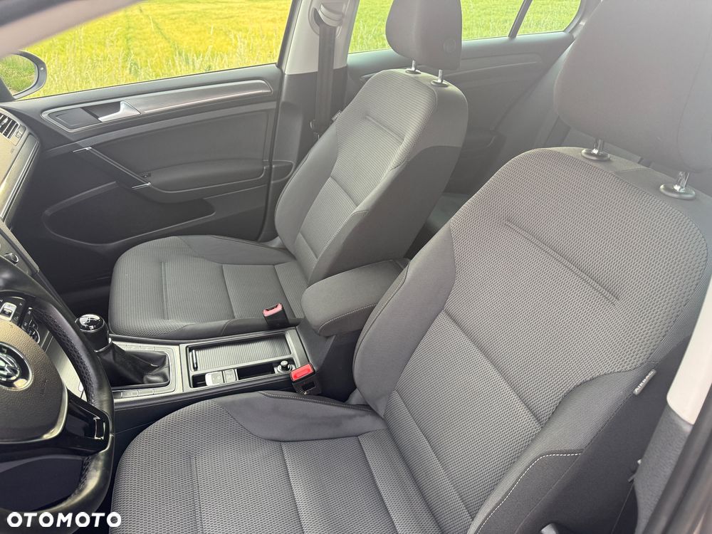 Volkswagen Golf 1.6 TDI 4Motion BlueMotion Technology Comfortline - 10