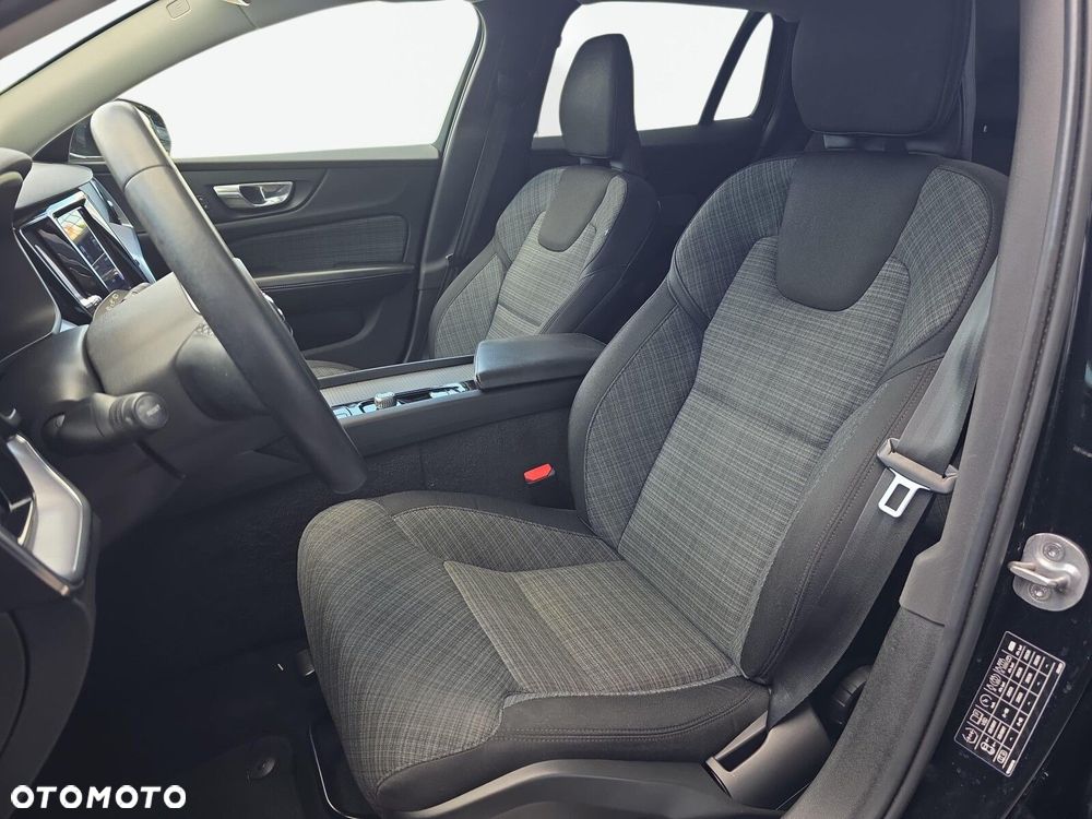 Volvo V60 B3 B Momentum Core - 10