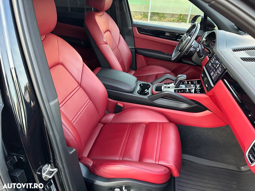 Porsche Cayenne Tiptronic S - 13