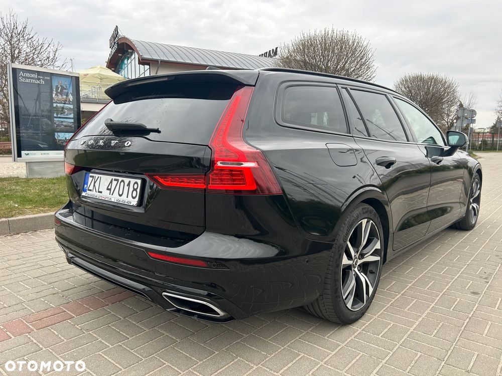 Volvo V60 B4 D R-Design - 7
