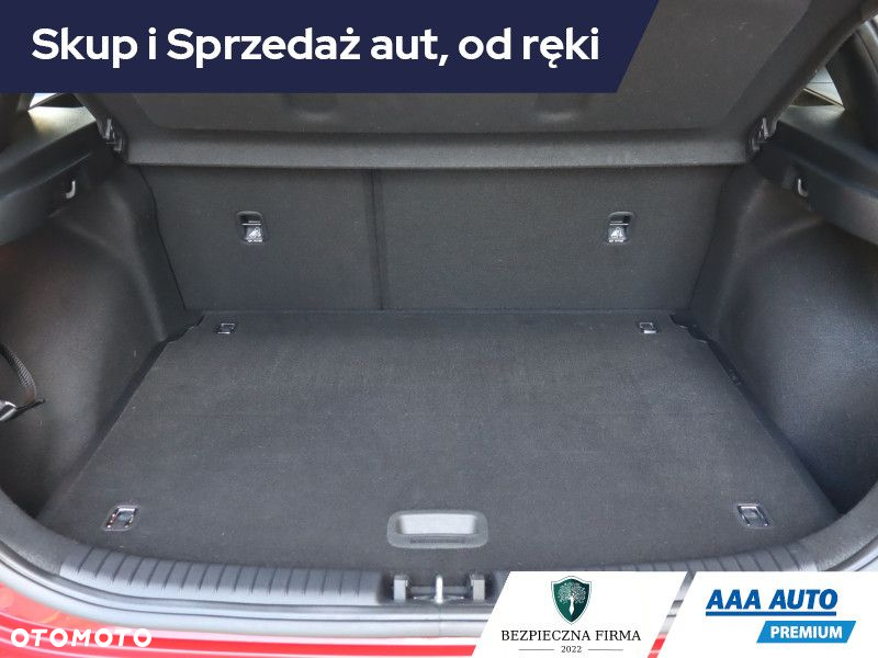 Kia Ceed - 15