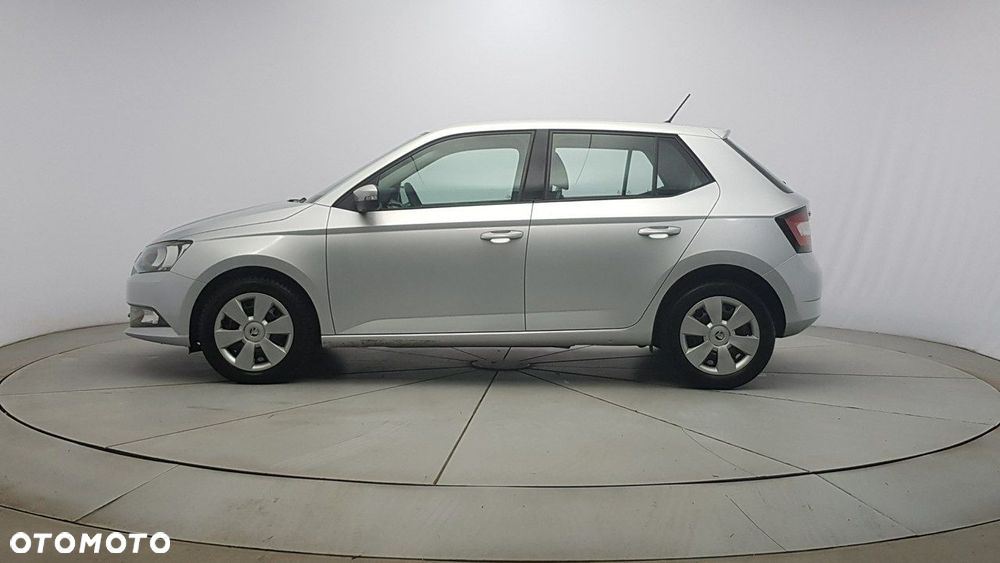 Skoda Fabia - 4