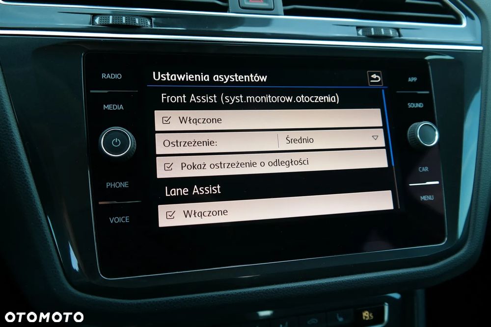 Volkswagen Tiguan 1.5 TSI EVO Trendline - 26