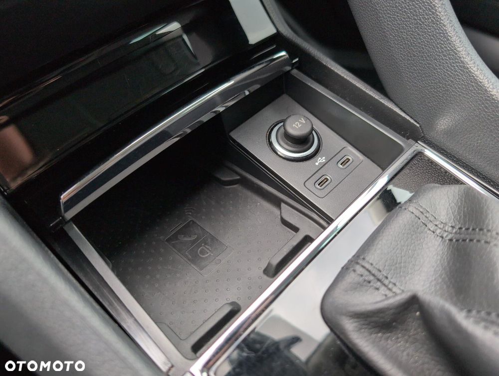 Skoda Karoq 1.5 TSI ACT Selection DSG - 29