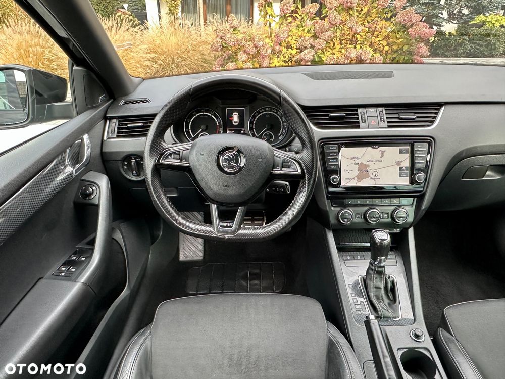 Skoda Octavia 2.0 TSI (Green tec) DSG RS - 11