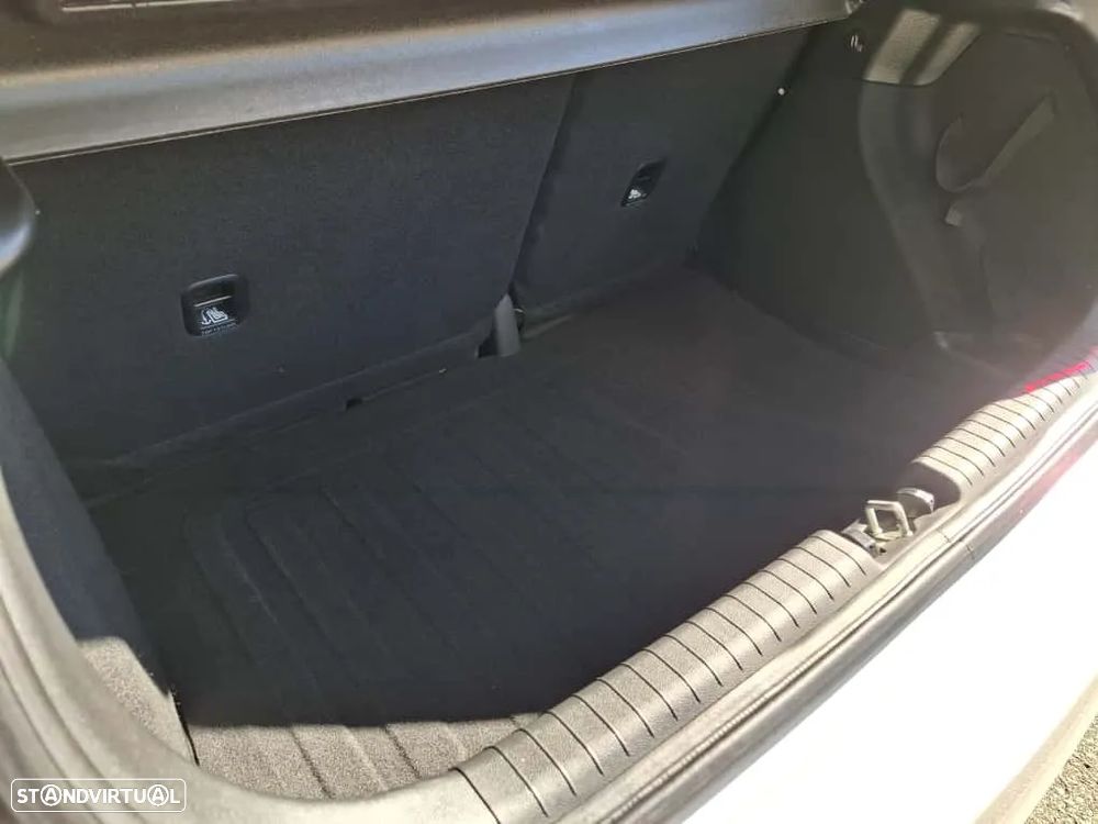 Hyundai i20 1.0 T-GDI Style - 33