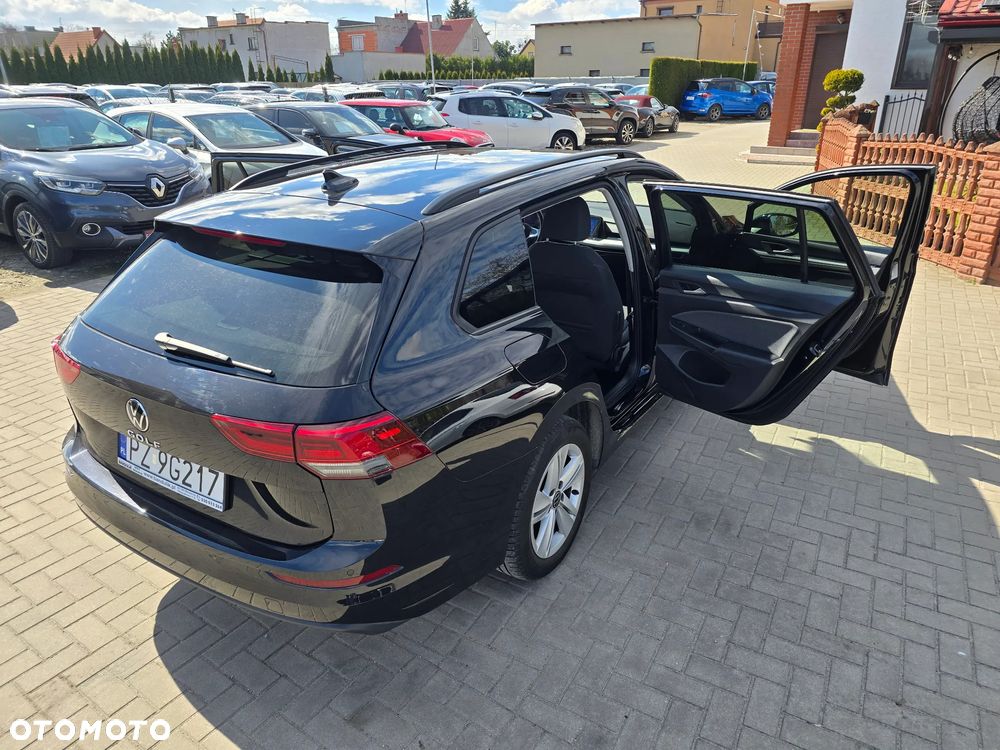 Volkswagen Golf - 36