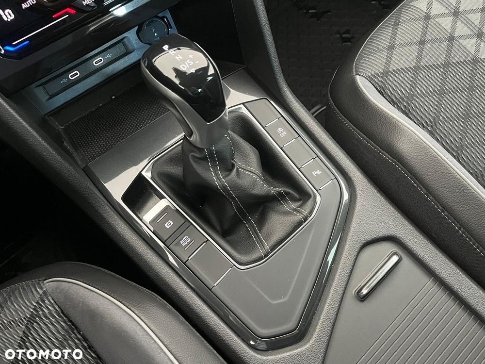 Volkswagen Tiguan 1.5 TSI EVO R-Line DSG - 32