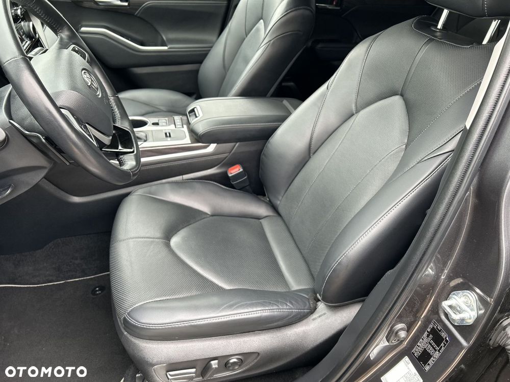 Toyota Highlander - 14