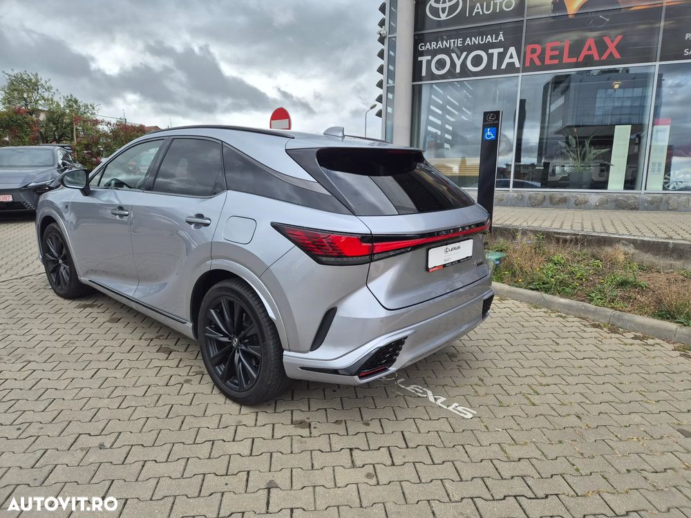 Lexus Seria RX - 7