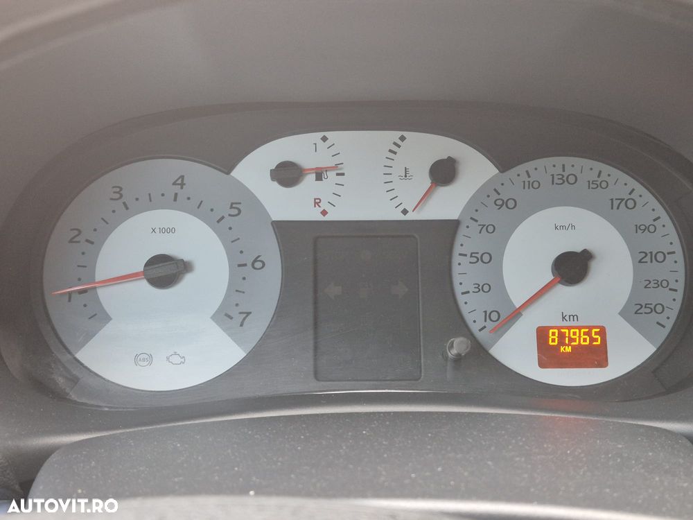 Renault Symbol 1.4 8V Expression - 1