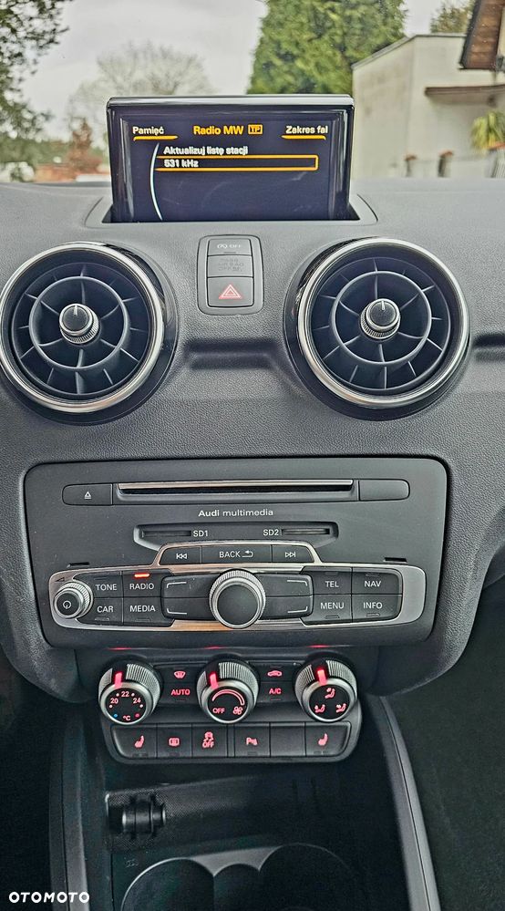 Audi A1 3-drzwiowe 1.0 TFSI ultra sport - 25