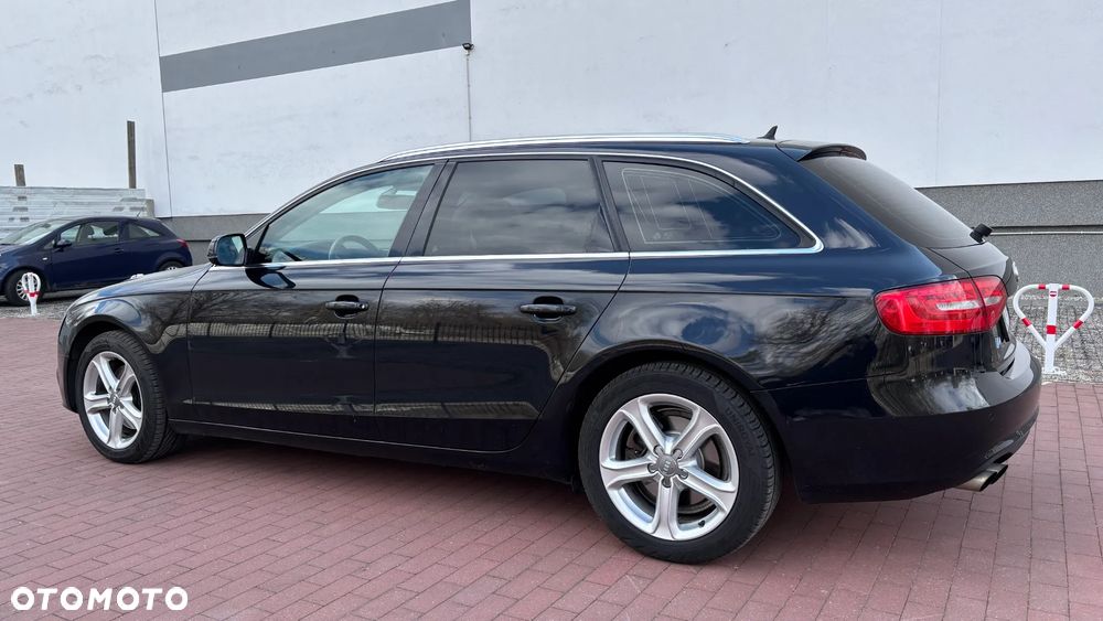 Audi A4 Avant - 6
