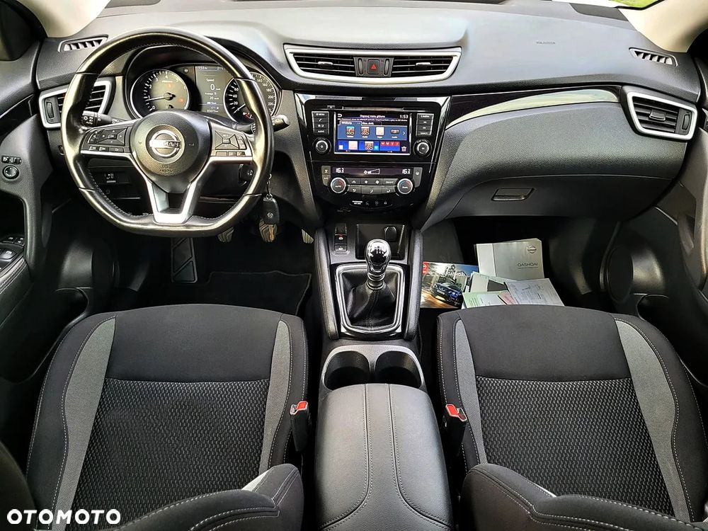 Nissan Qashqai 1.3 DIG-T N-WAY - 12