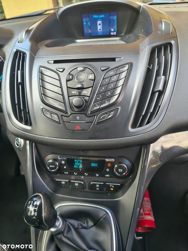 Ford Kuga 2.0 TDCi Titanium - 10
