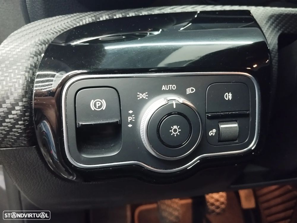 Mercedes-Benz CLA 180 d Shooting Brake Style — fotografia 20
